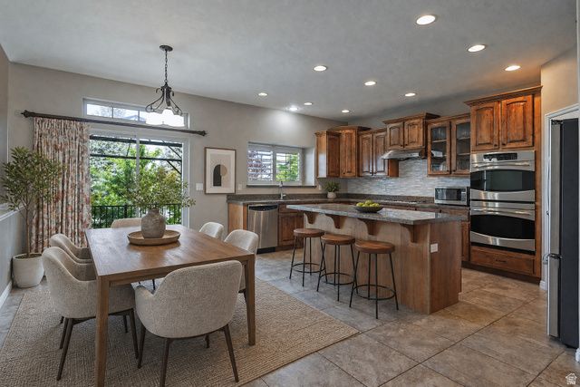 4787 N WHISPER WOOD DR, Lehi, UT 84043