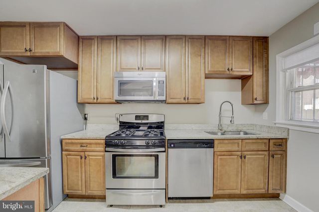 1808 MORRIS RD SE, Washington, DC 20020