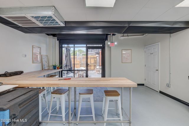 708 S 17th Street, Wilmington, NC 28401