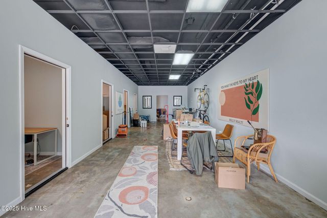708 S 17th Street, Wilmington, NC 28401
