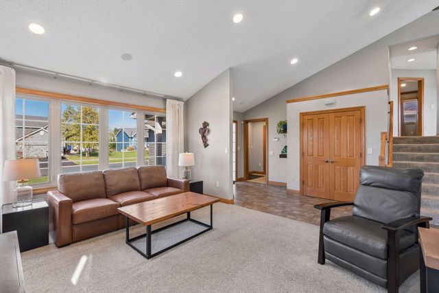 14880 Brenner Court, Rosemount, MN 55068