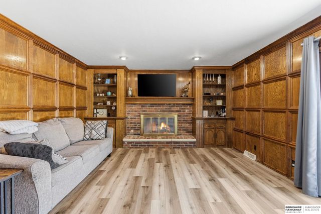 2429 S 167th Street, Omaha, NE 68130