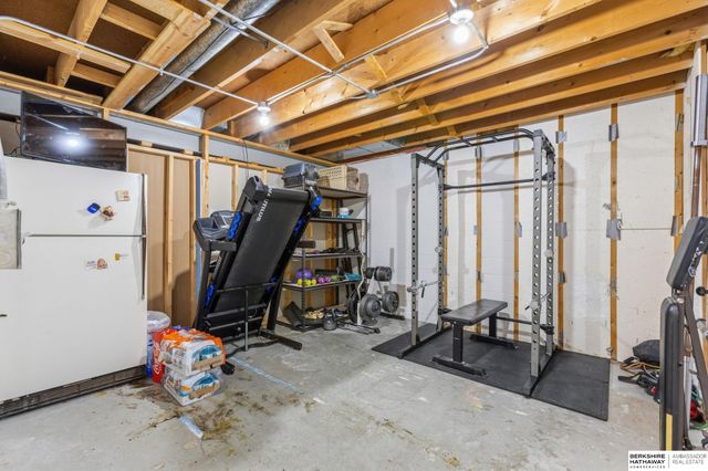 2429 S 167th Street, Omaha, NE 68130