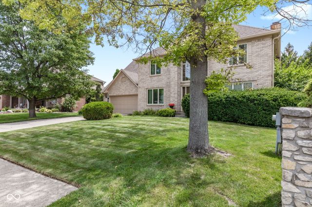 7101 Lakeside Woods Drive, Indianapolis, IN 46278
