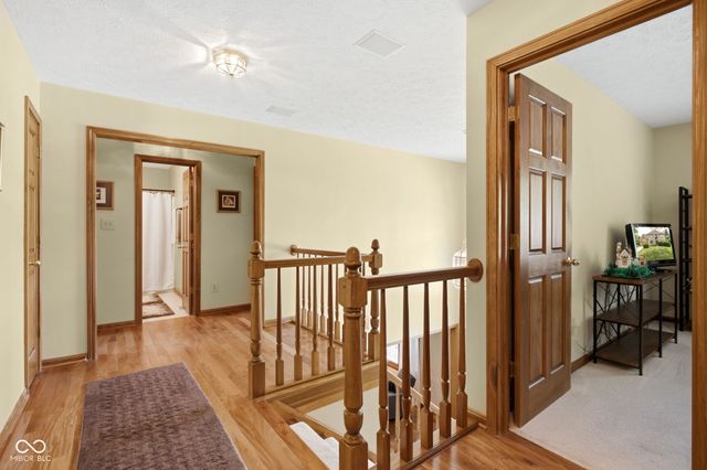7101 Lakeside Woods Drive, Indianapolis, IN 46278