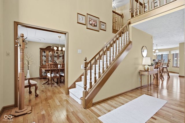 7101 Lakeside Woods Drive, Indianapolis, IN 46278