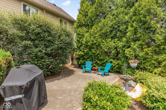 7101 Lakeside Woods Drive, Indianapolis, IN 46278