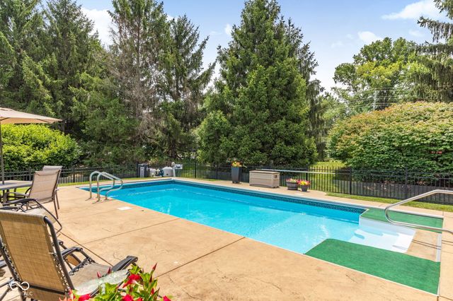 7101 Lakeside Woods Drive, Indianapolis, IN 46278