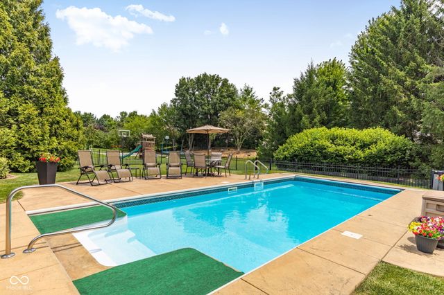 7101 Lakeside Woods Drive, Indianapolis, IN 46278