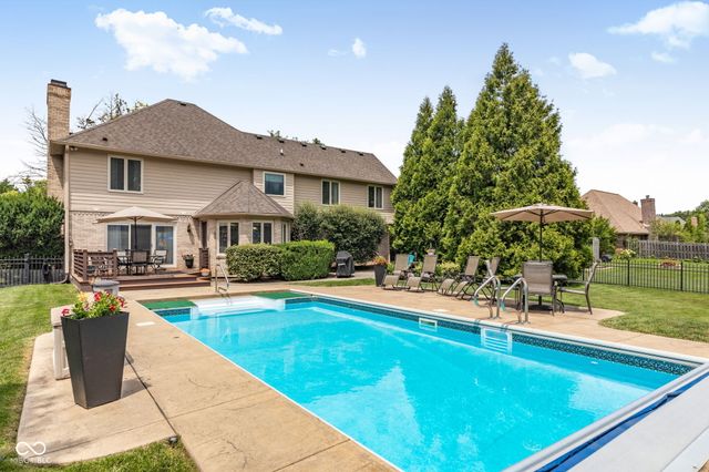 7101 Lakeside Woods Drive, Indianapolis, IN 46278