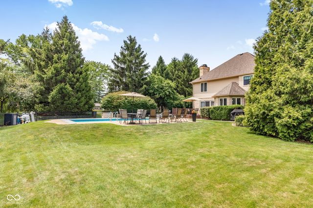 7101 Lakeside Woods Drive, Indianapolis, IN 46278