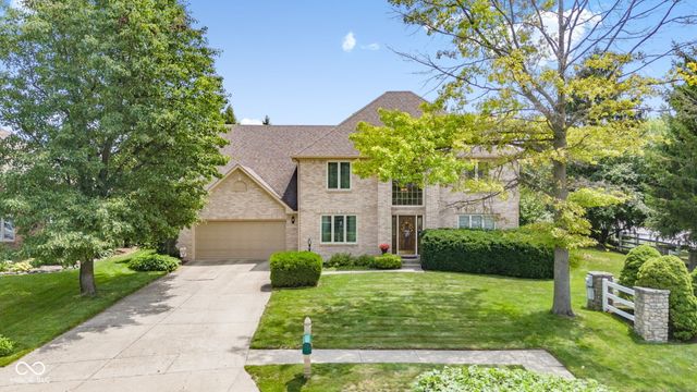 7101 Lakeside Woods Drive, Indianapolis, IN 46278