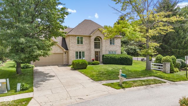 7101 Lakeside Woods Drive, Indianapolis, IN 46278