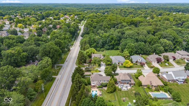 7101 Lakeside Woods Drive, Indianapolis, IN 46278