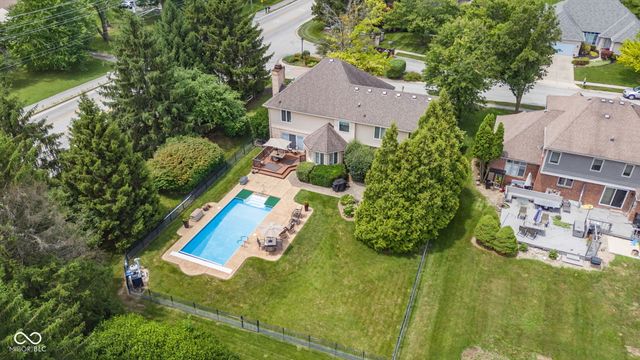7101 Lakeside Woods Drive, Indianapolis, IN 46278