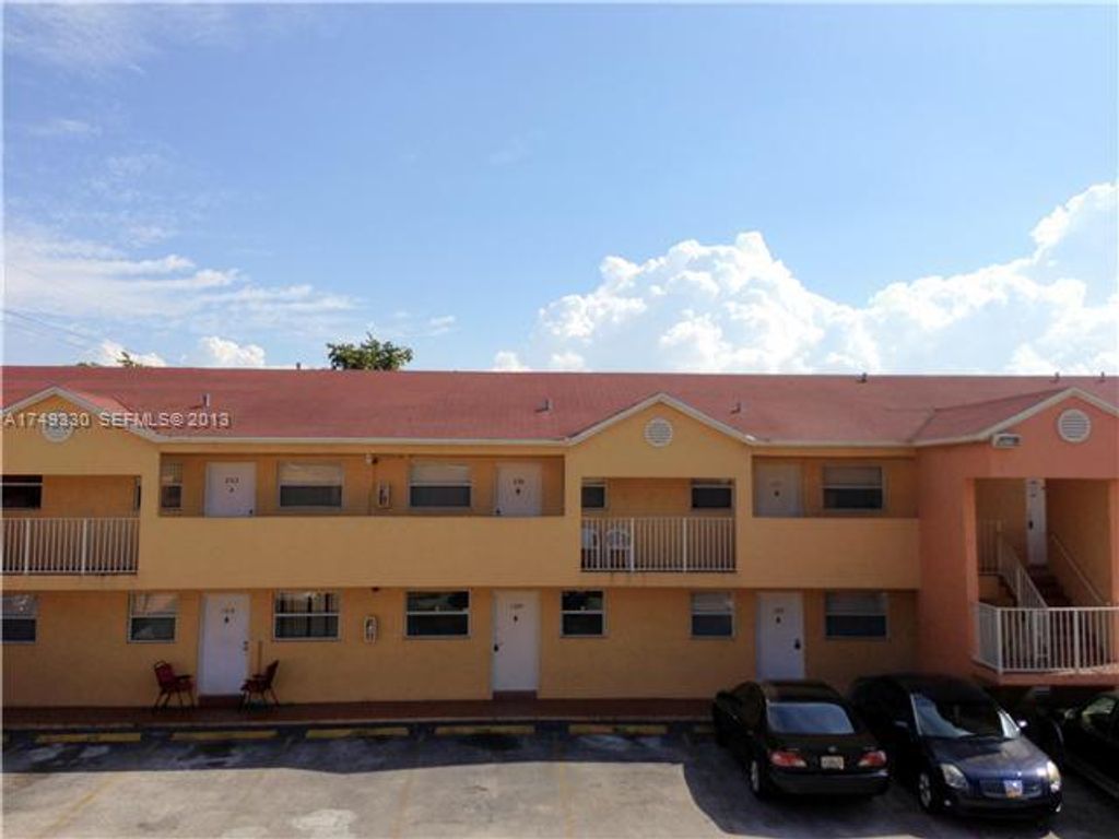11378 W Flagler Street 206, Miami, FL 33174