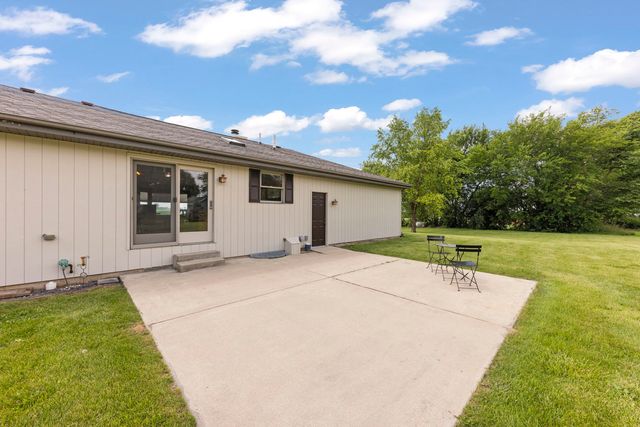 12475 Fox Road, Yorkville, IL 60560
