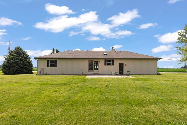 12475 Fox Road, Yorkville, IL 60560