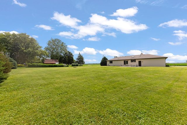 12475 Fox Road, Yorkville, IL 60560