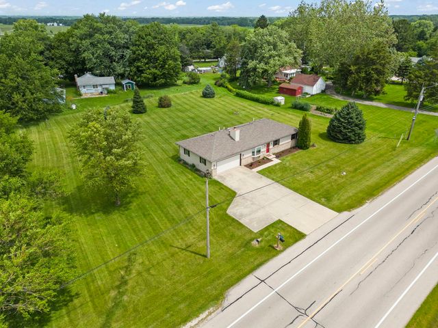 12475 Fox Road, Yorkville, IL 60560