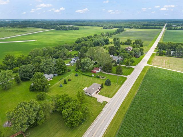 12475 Fox Road, Yorkville, IL 60560