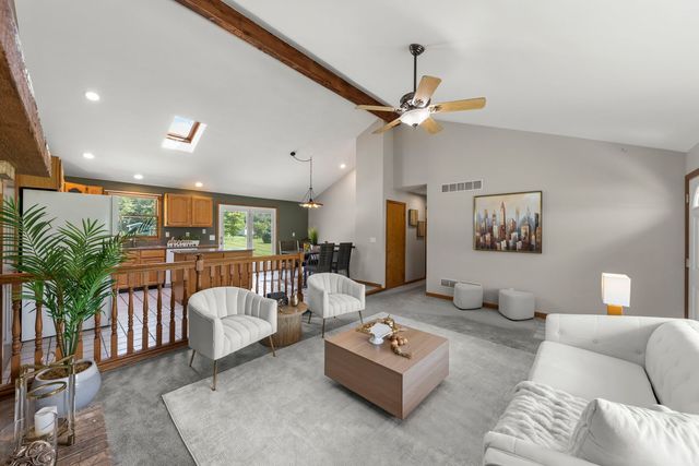 12475 Fox Road, Yorkville, IL 60560