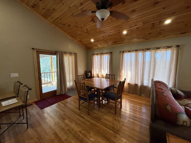 17169 State Highway 106, Eminence, MO 65466