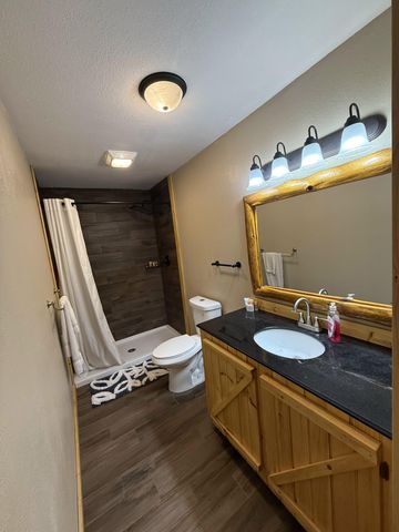 17169 State Highway 106, Eminence, MO 65466