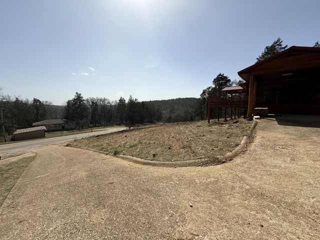 17169 State Highway 106, Eminence, MO 65466