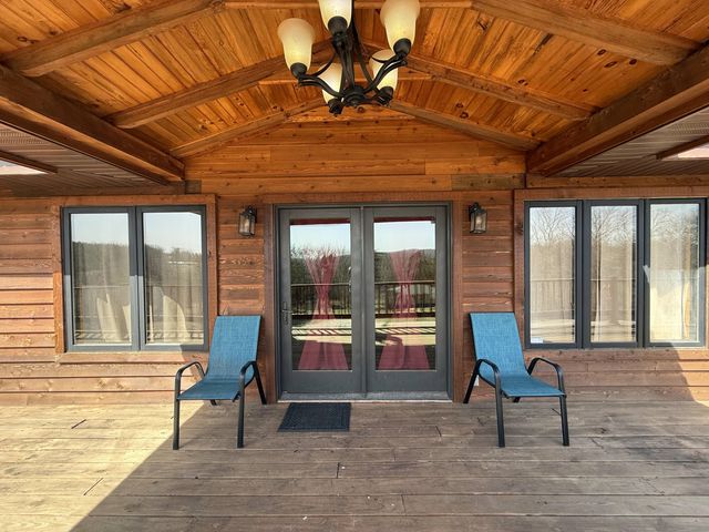 17169 State Highway 106, Eminence, MO 65466