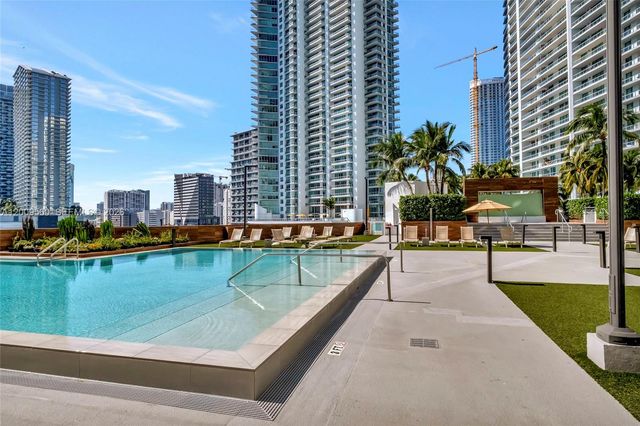 350 S Miami Ave 1703, Miami, FL 33130