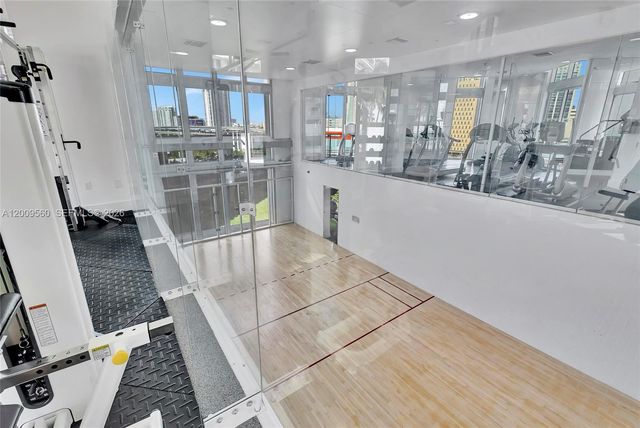 350 S Miami Ave 1703, Miami, FL 33130