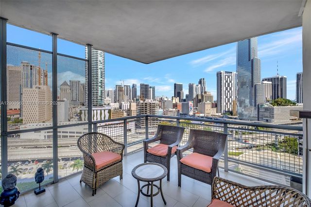 350 S Miami Ave 1703, Miami, FL 33130