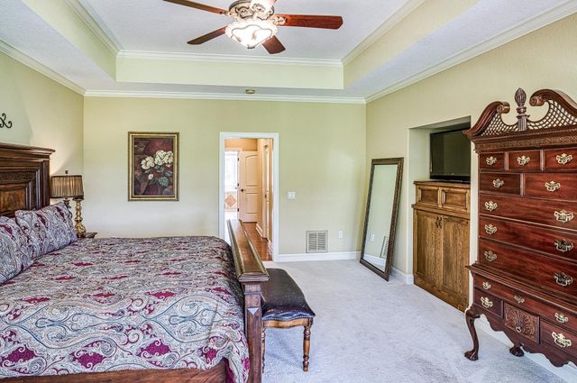 1 Vereda Lane, Hot Springs Village, AR 71909