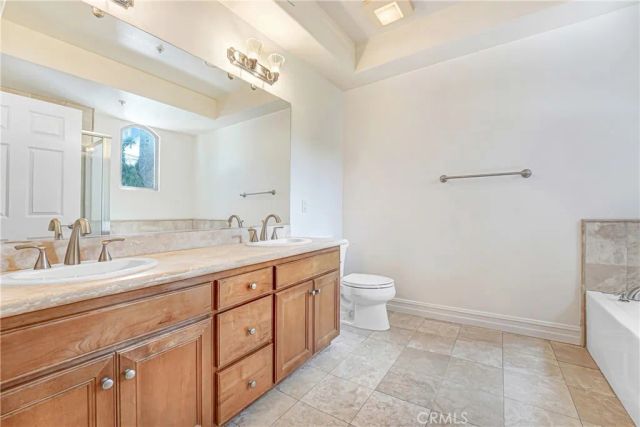 4601 Coldwater Canyon 207, Studio City, CA 91604