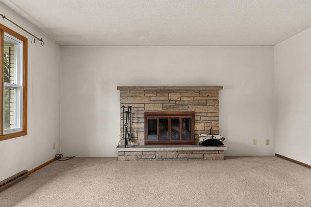 1229 E PERSHING STREET, Appleton, WI 54911