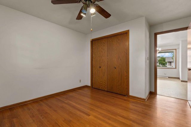 1229 E PERSHING STREET, Appleton, WI 54911