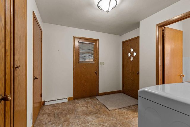 1229 E PERSHING STREET, Appleton, WI 54911