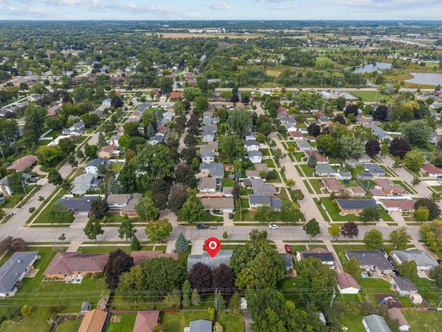 1229 E PERSHING STREET, Appleton, WI 54911