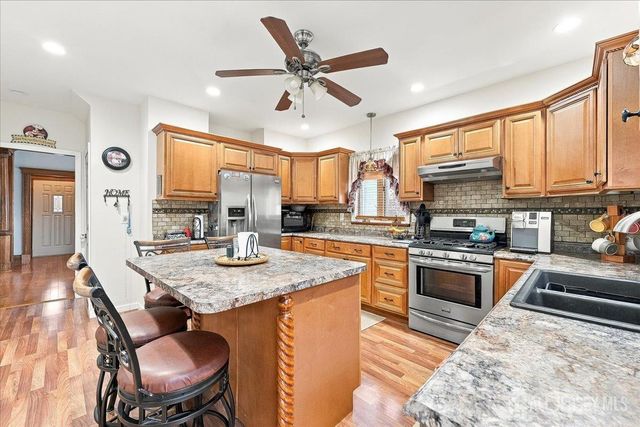 263 Augusta Street, South Amboy, NJ 08879