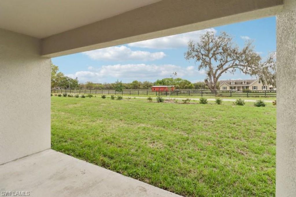 Image 15 of property listing at 2134 NE 35TH TER, Cape Coral, FL 33909