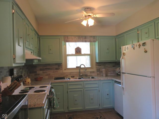 3318 Timberbrook Court, Danville, IN 46122