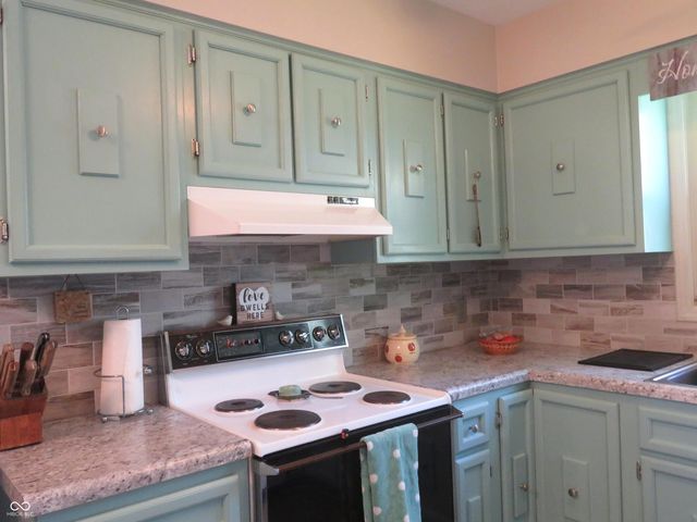 3318 Timberbrook Court, Danville, IN 46122