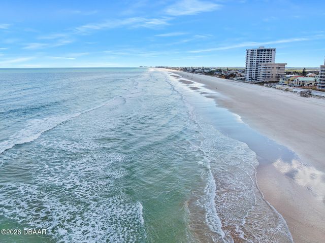 3807 S Atlantic Ave Apt 203, Daytona Beach Shores, FL 32118