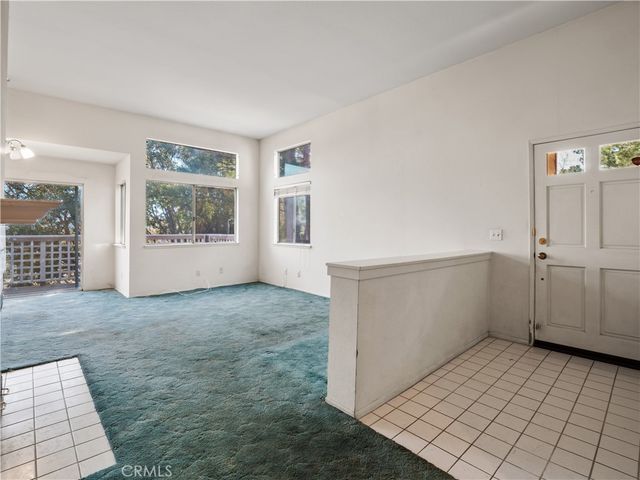 24528 Mcbean Parkway 30, Valencia, CA 91355