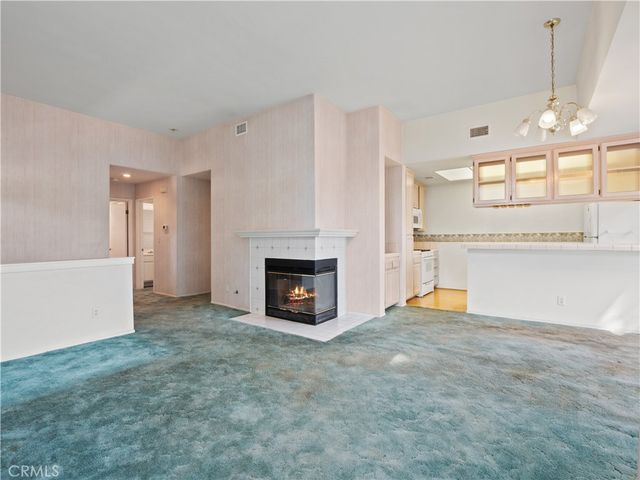 24528 Mcbean Parkway 30, Valencia, CA 91355