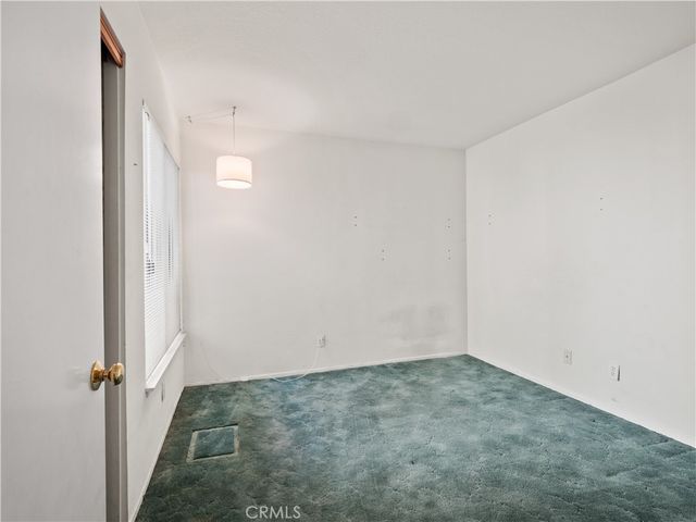 24528 Mcbean Parkway 30, Valencia, CA 91355