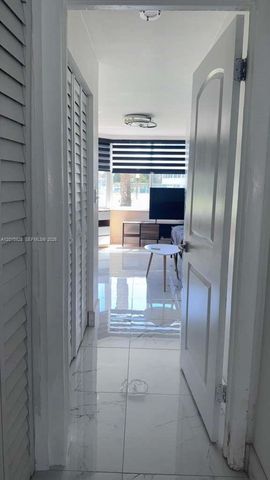 1701 NE 191st St A104, Miami, FL 33179