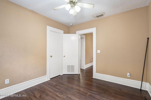 1956 PHOENIX Avenue, Jacksonville, FL 32206