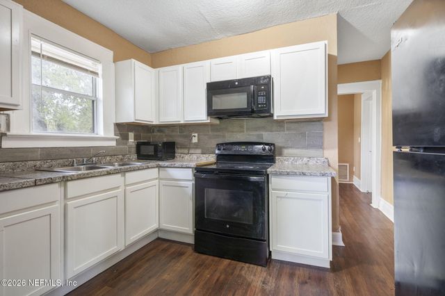 1956 PHOENIX Avenue, Jacksonville, FL 32206